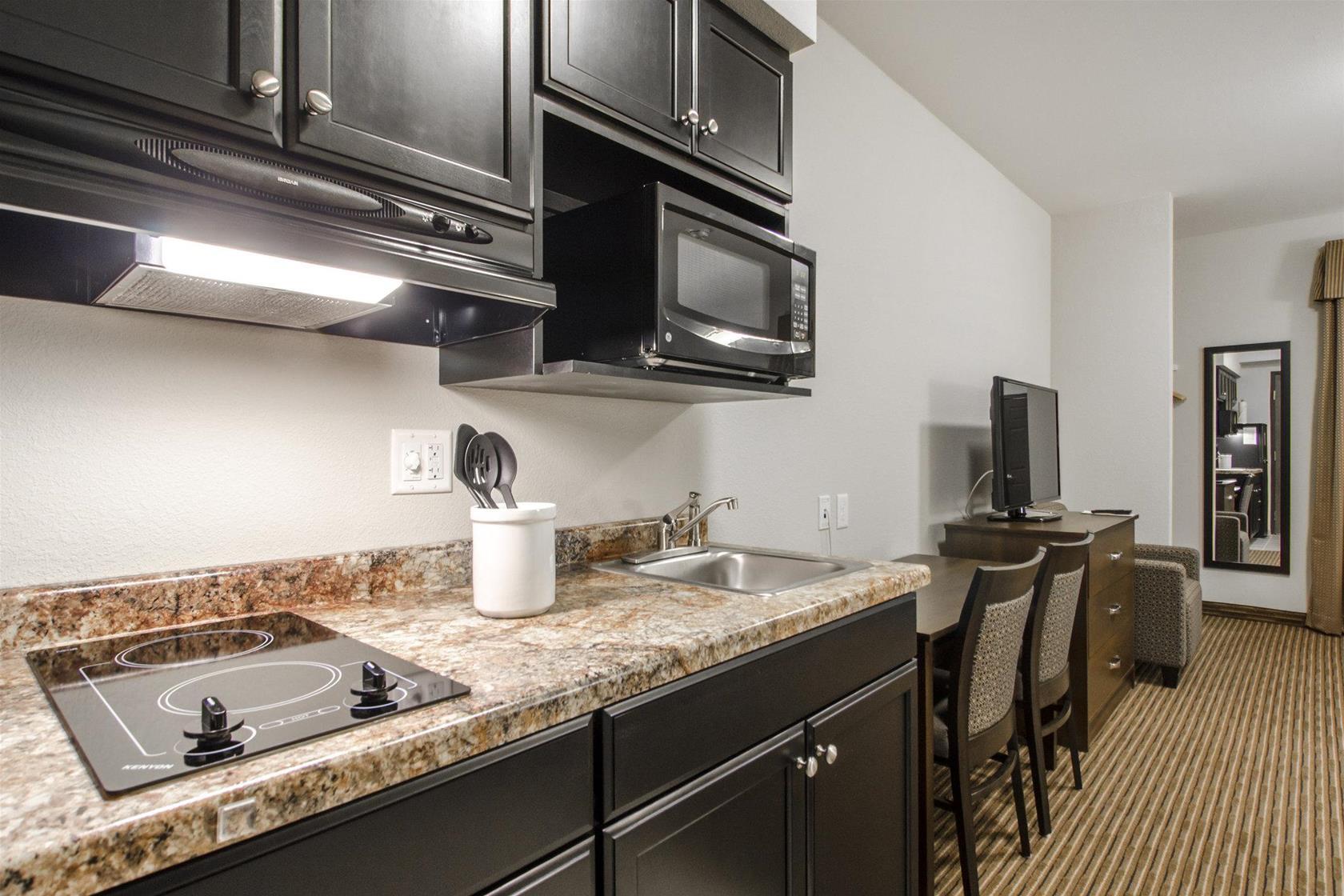 Quality Inn & Suites Estevan Exteriér fotografie