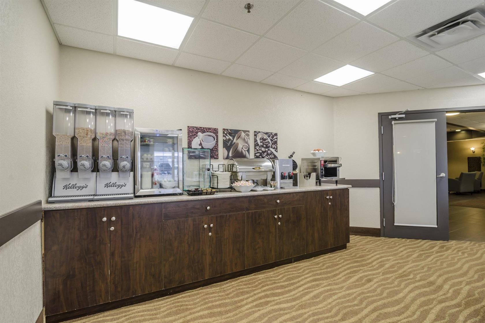 Quality Inn & Suites Estevan Exteriér fotografie