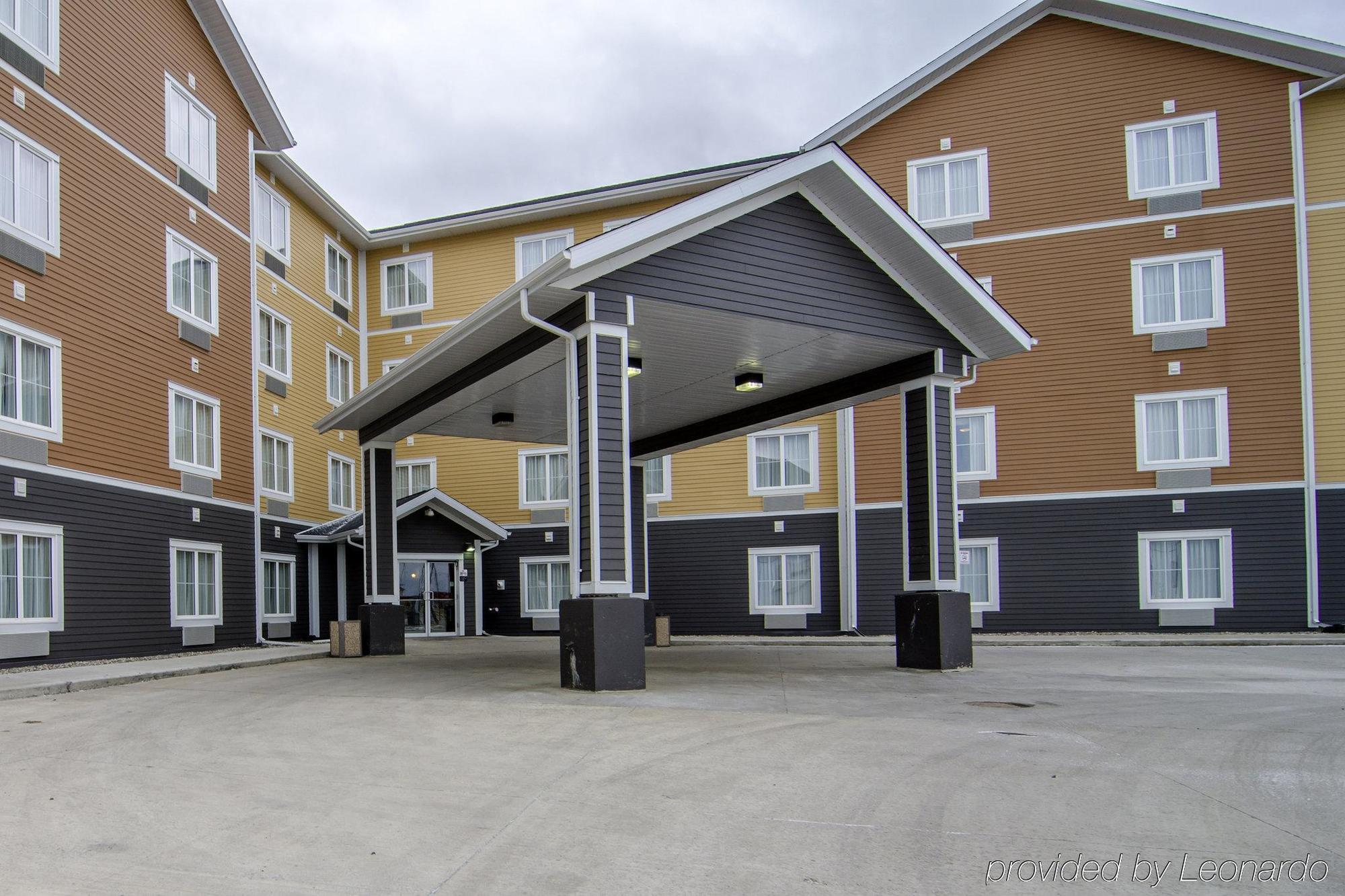 Quality Inn & Suites Estevan Exteriér fotografie